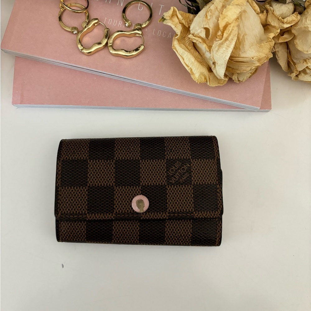 Louis Vuitton key card holder used but fine condition